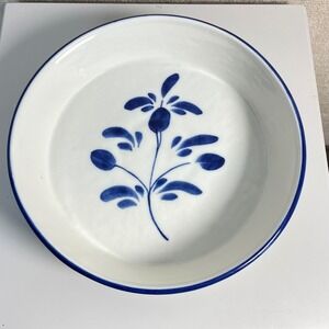 Vintage Viana do Castelo Stoneware Baking Dish White With Blue Floral Art  10"‎